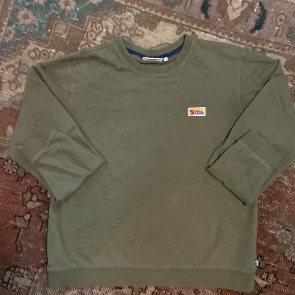 Fjallraven olive green sweatshirt